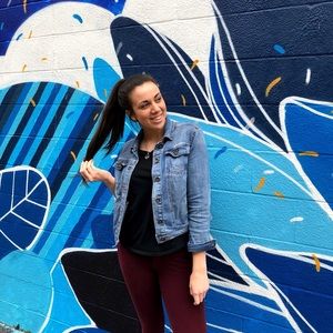 Meet your Posher, Eliana